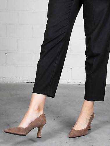 Thea Mika Pumps