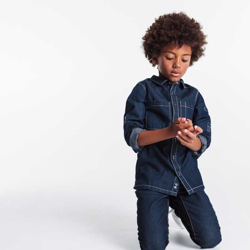 Chemise manches longues en jean brut bleue garçon