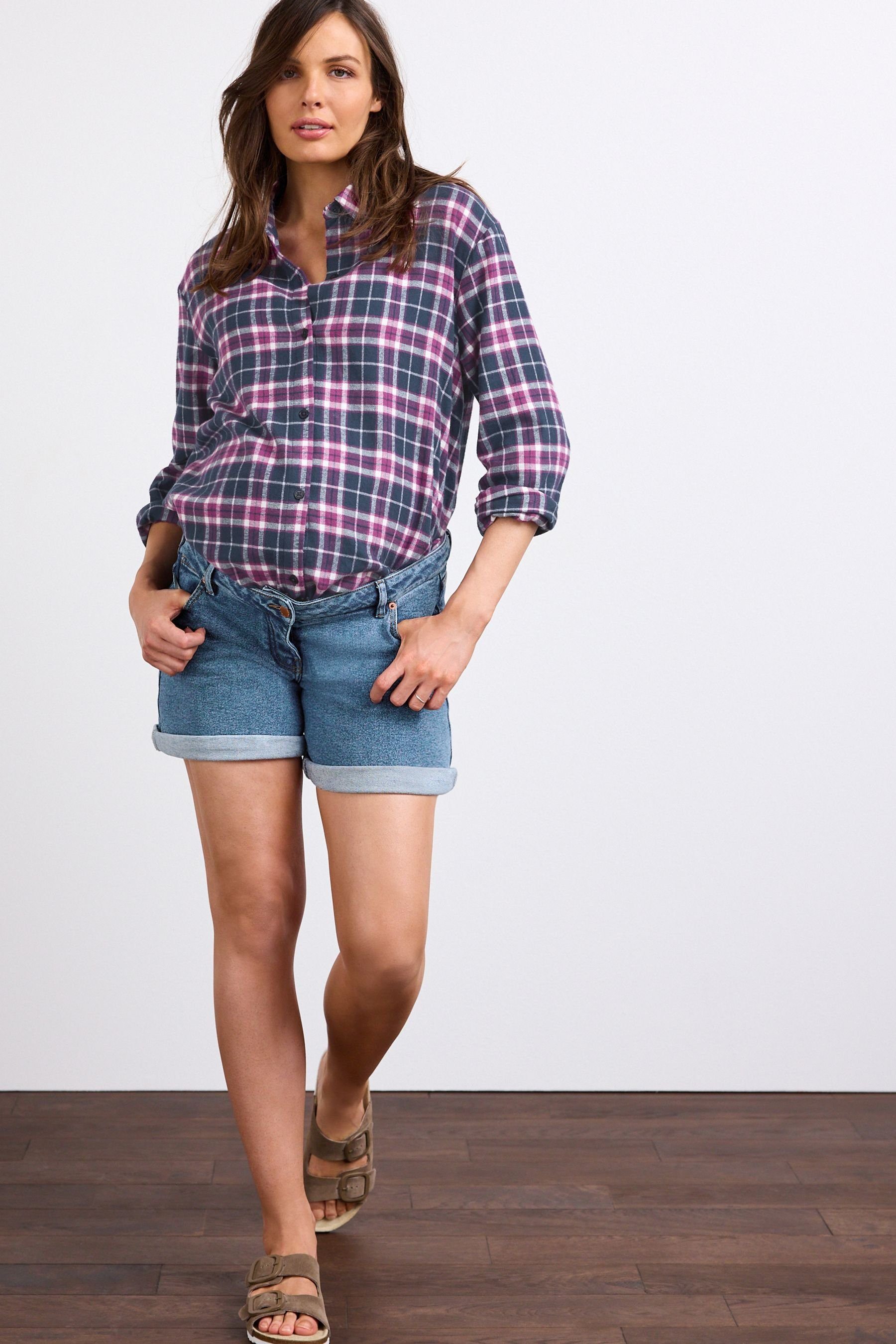 Next Umstandsshorts Jeansshorts im Mom-Style (Umstandsmode) (1-tlg)