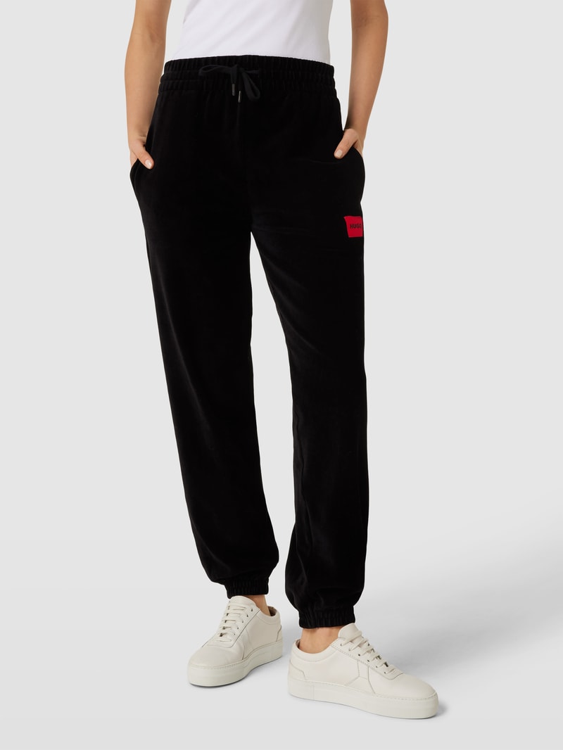 Regular Fit Hose aus Samt mit Label-Patch in black