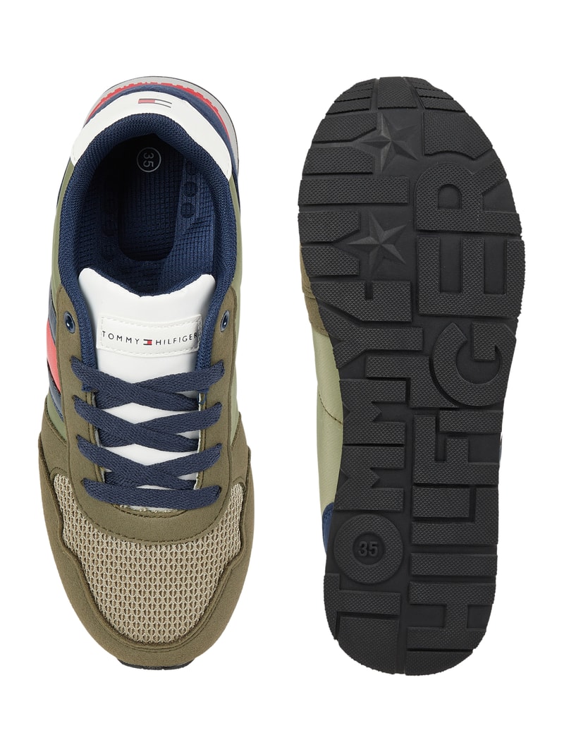 Sneaker aus Textil Modell 'Lebron' in khaki