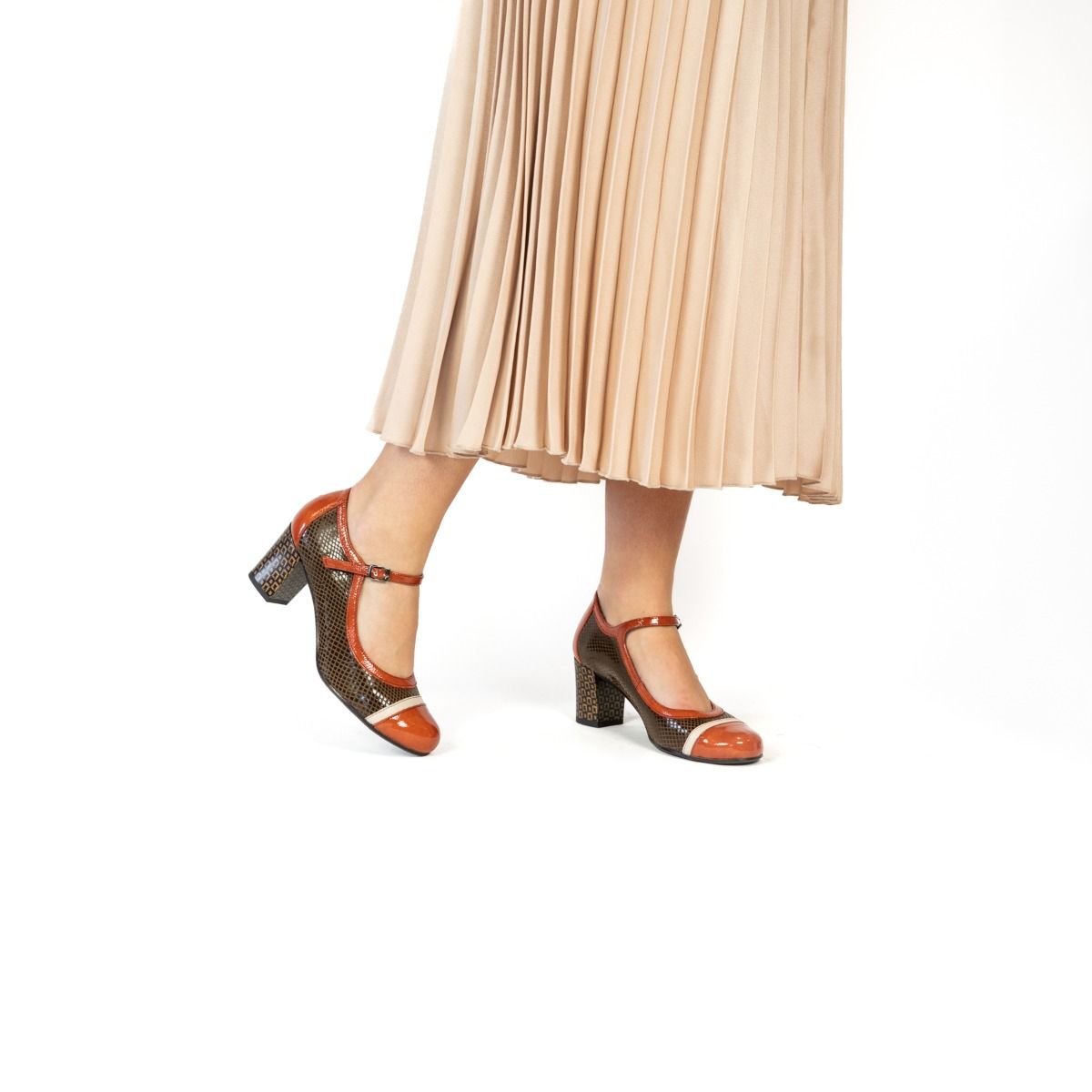 Dorking  RODIN 8669 - marron orange