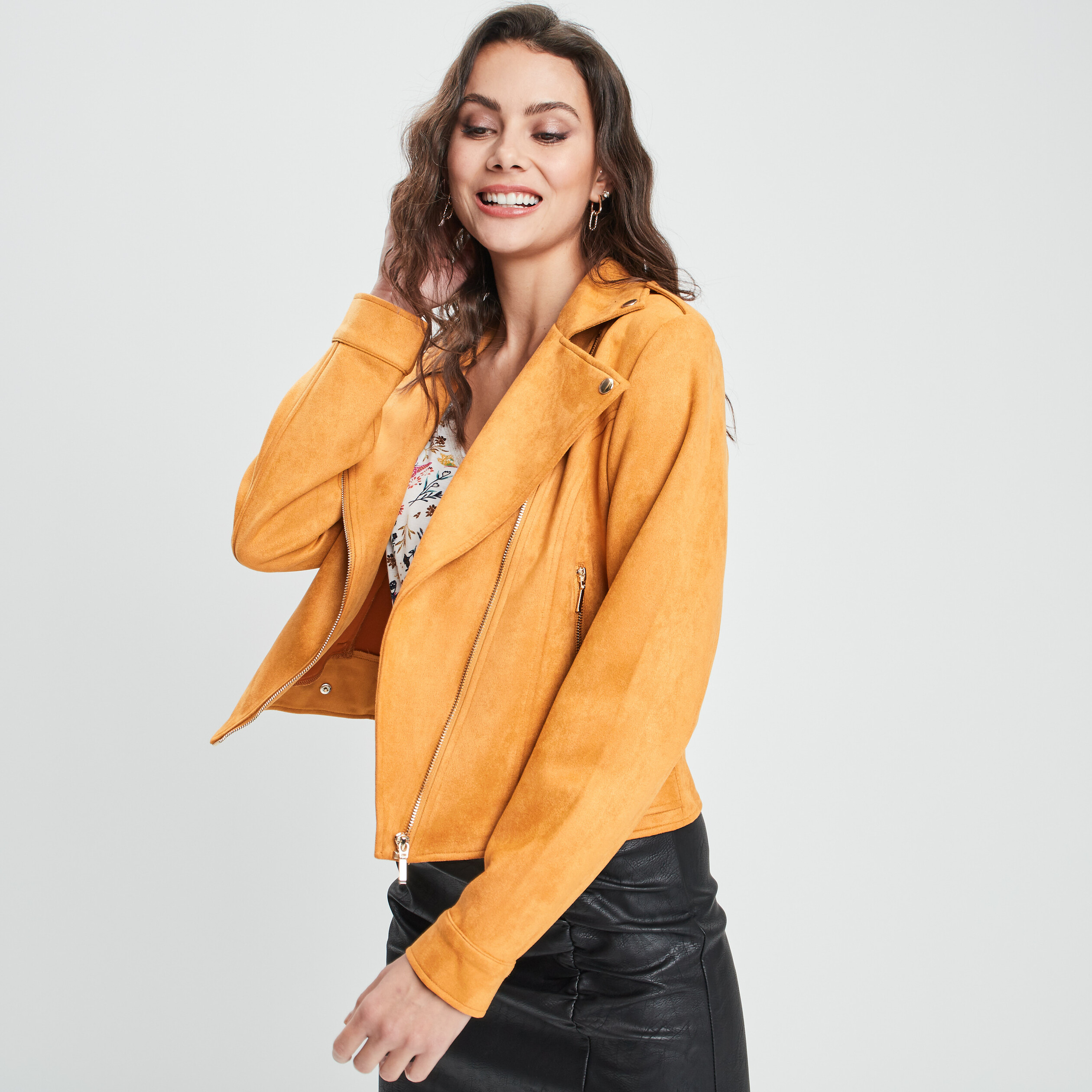 Veste esprit biker effet suédine jaune foncé femme | La Halle