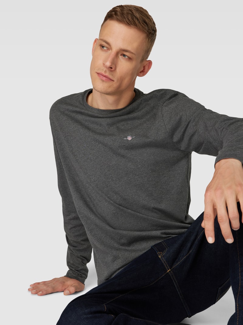 Regular Fit Longsleeve mit Label-Stitching in anthrazit meliert