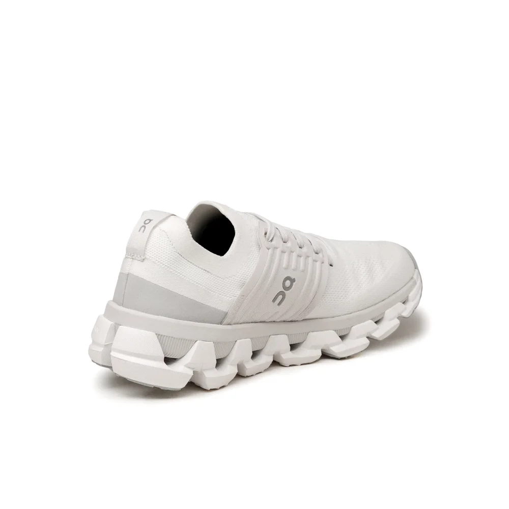 ON Cloudswift 3 3WD10451040 / weiss