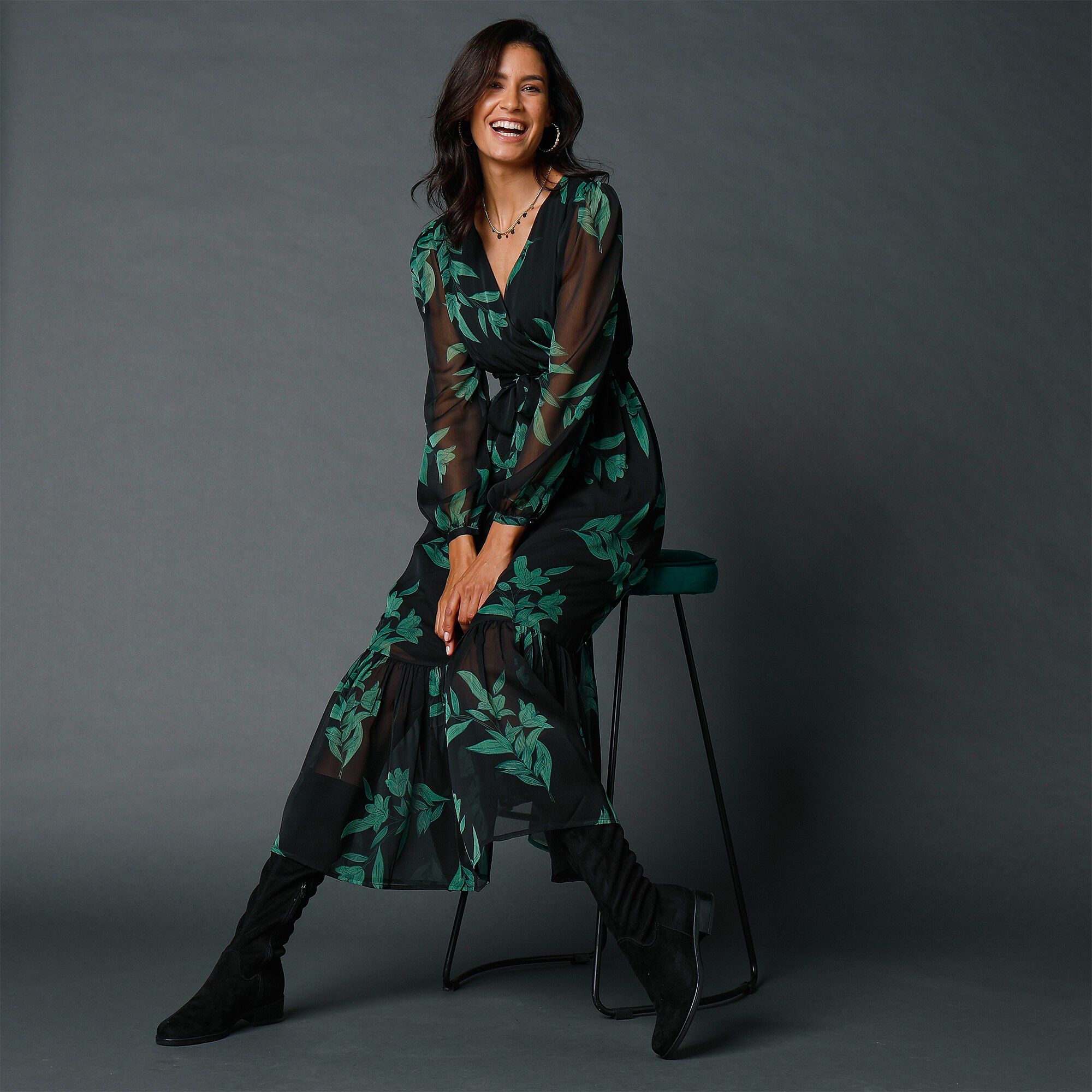 Robe longue volant, voile imprimé