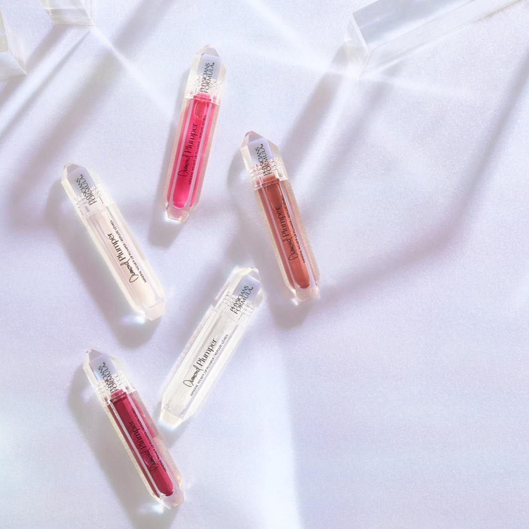 Physicians Formula Diamond Glow Lip Plumper – jasnoróżowy, krój Princess Cut