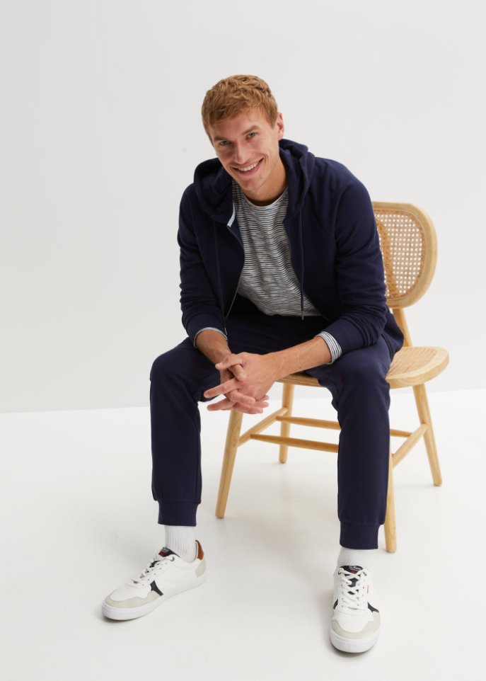 Essential Kapuzen-Sweatjacke aus Bio-Baumwolle