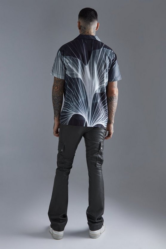 Kurzärmliges Oversize Hemd mit Smoke-Print