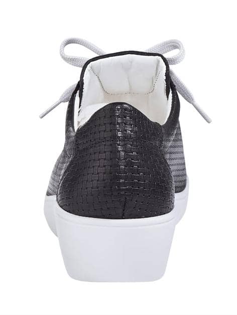Schnürschuh