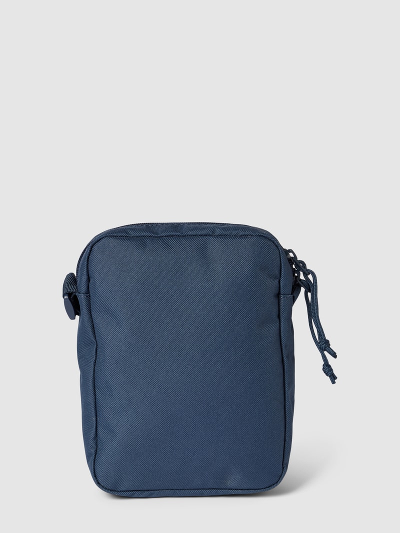 Umhängetasche mit Label-Print in marineblau