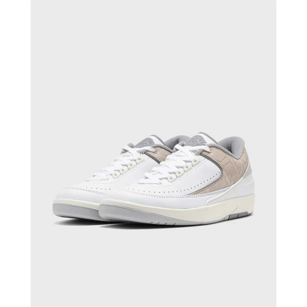 NIKE JORDAN 2 Retro Low DV9956 100 / weiss