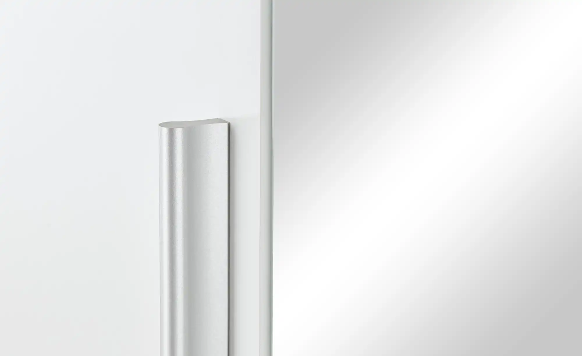 Kleiderschrank