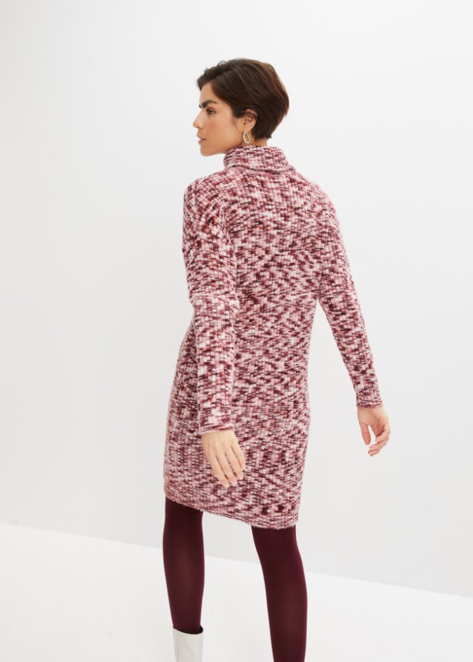 Strickkleid mit Rollkragen aus recyceltem Polyester