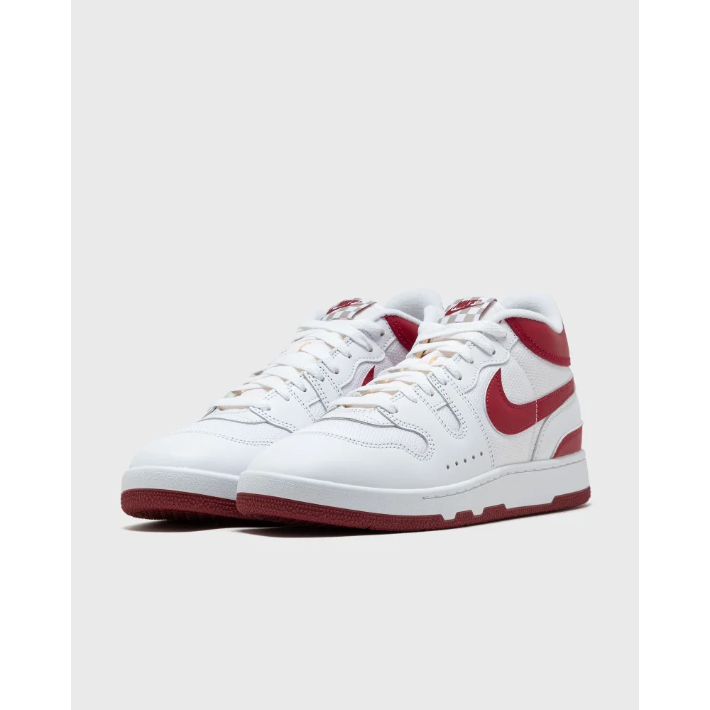 Nike Attack Mac SP QS FB8938-100 / weiss