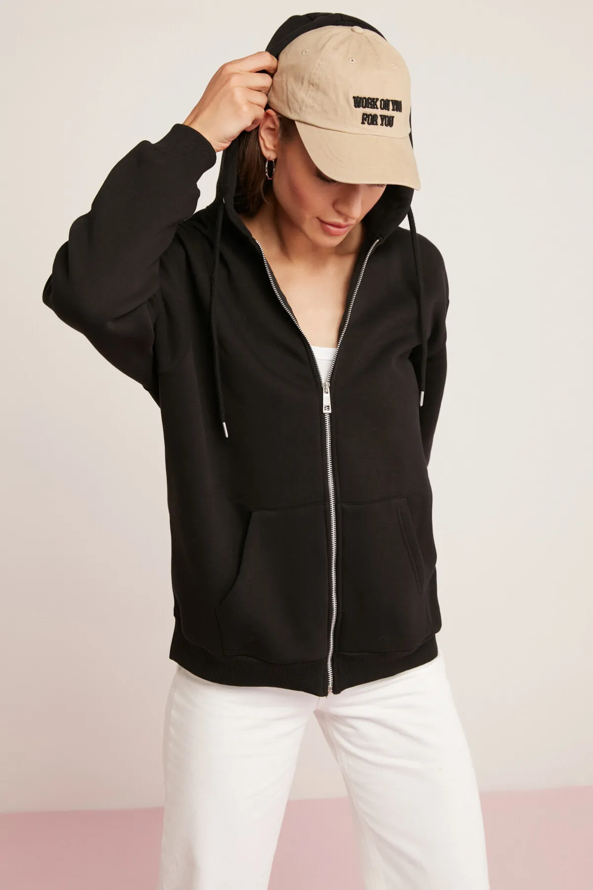 ETHIQUET  Oynx Damen-Fleece-Sweatshirt mit weicher Kapuze und Reißverschluss in Schwarz