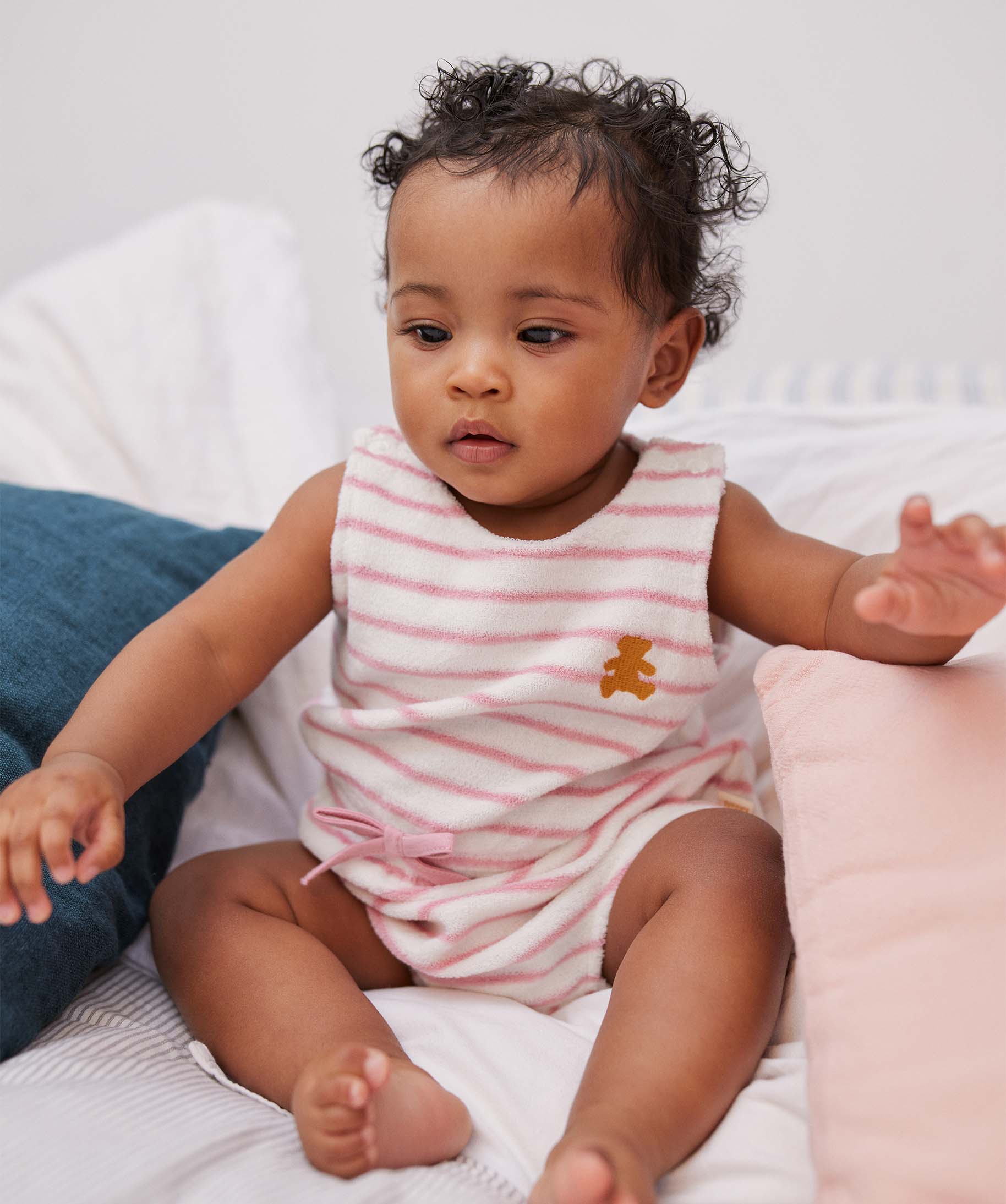 Combishort bébé à bretelles en éponge rayé - LuluCastag... ecru | GEMO