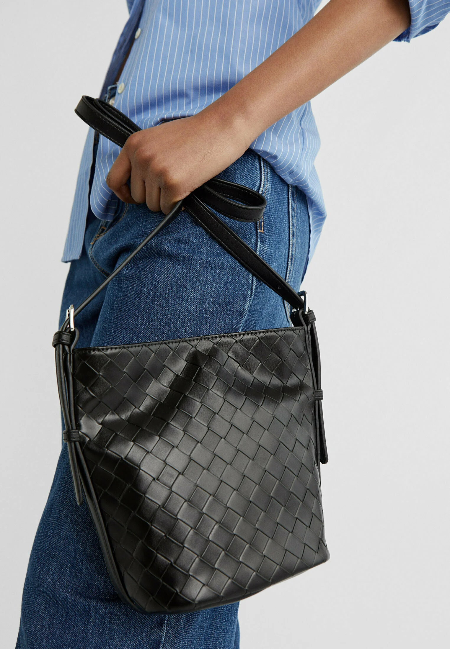 Stradivarius SMALL CABLE - Bolso de hombro