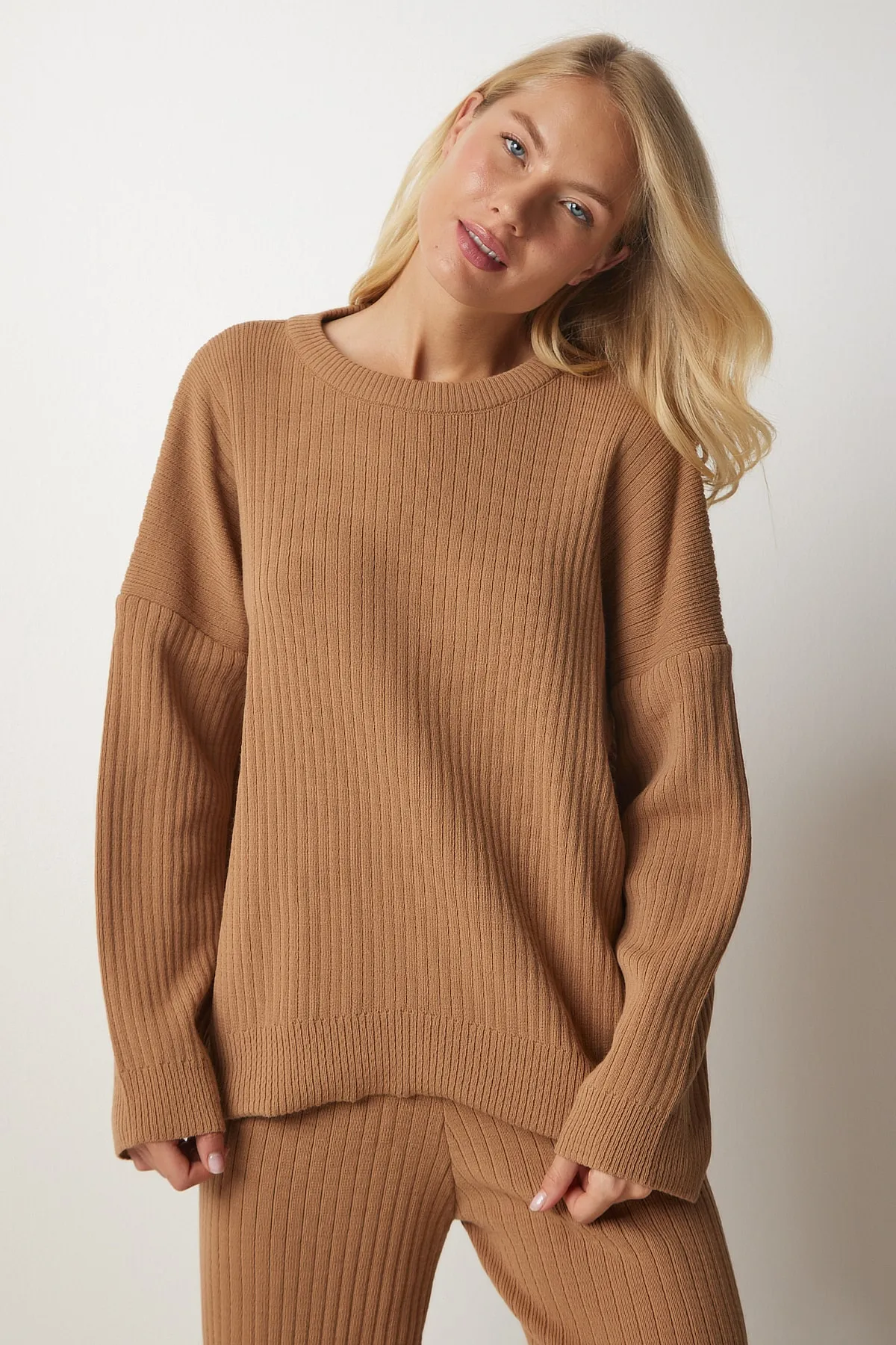 Happiness İstanbul  Damen-Strick-Sweatshirt-Hosen-Set in Keksform, MX00112