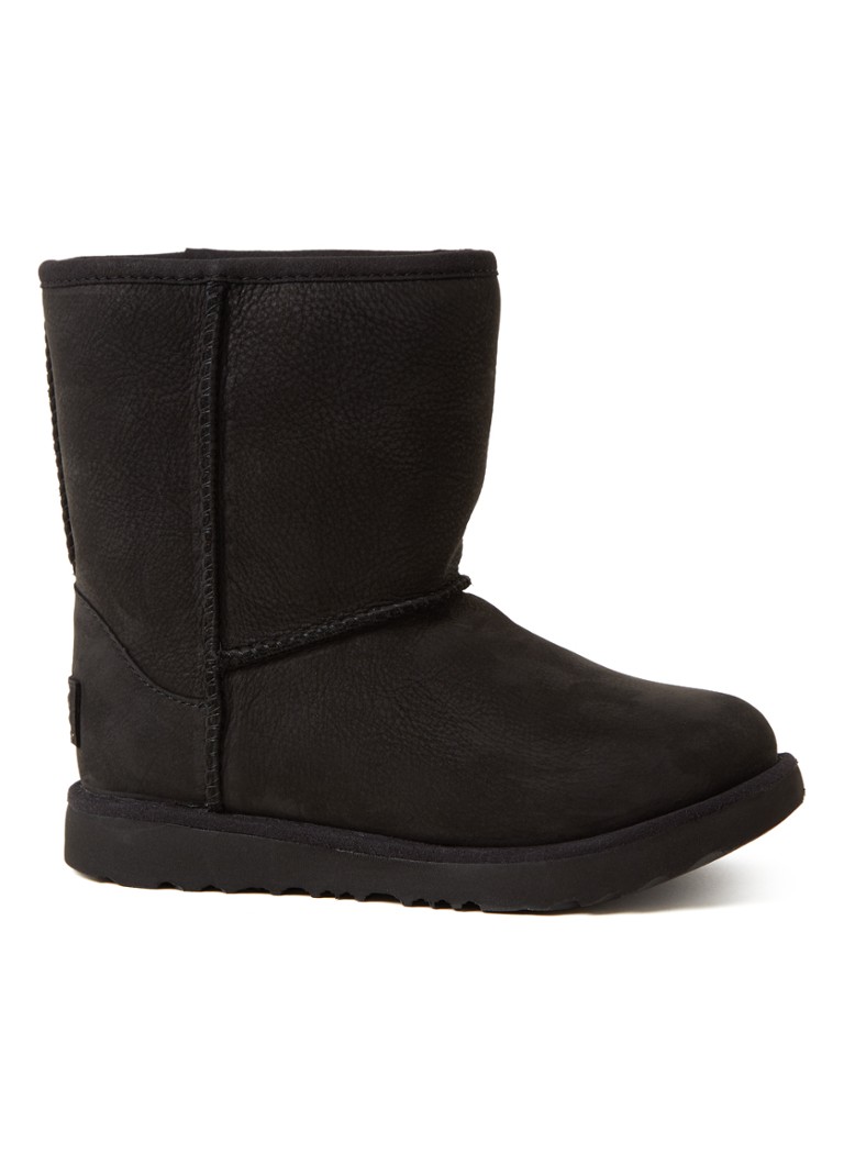 Cizme din piele UGG Classic II