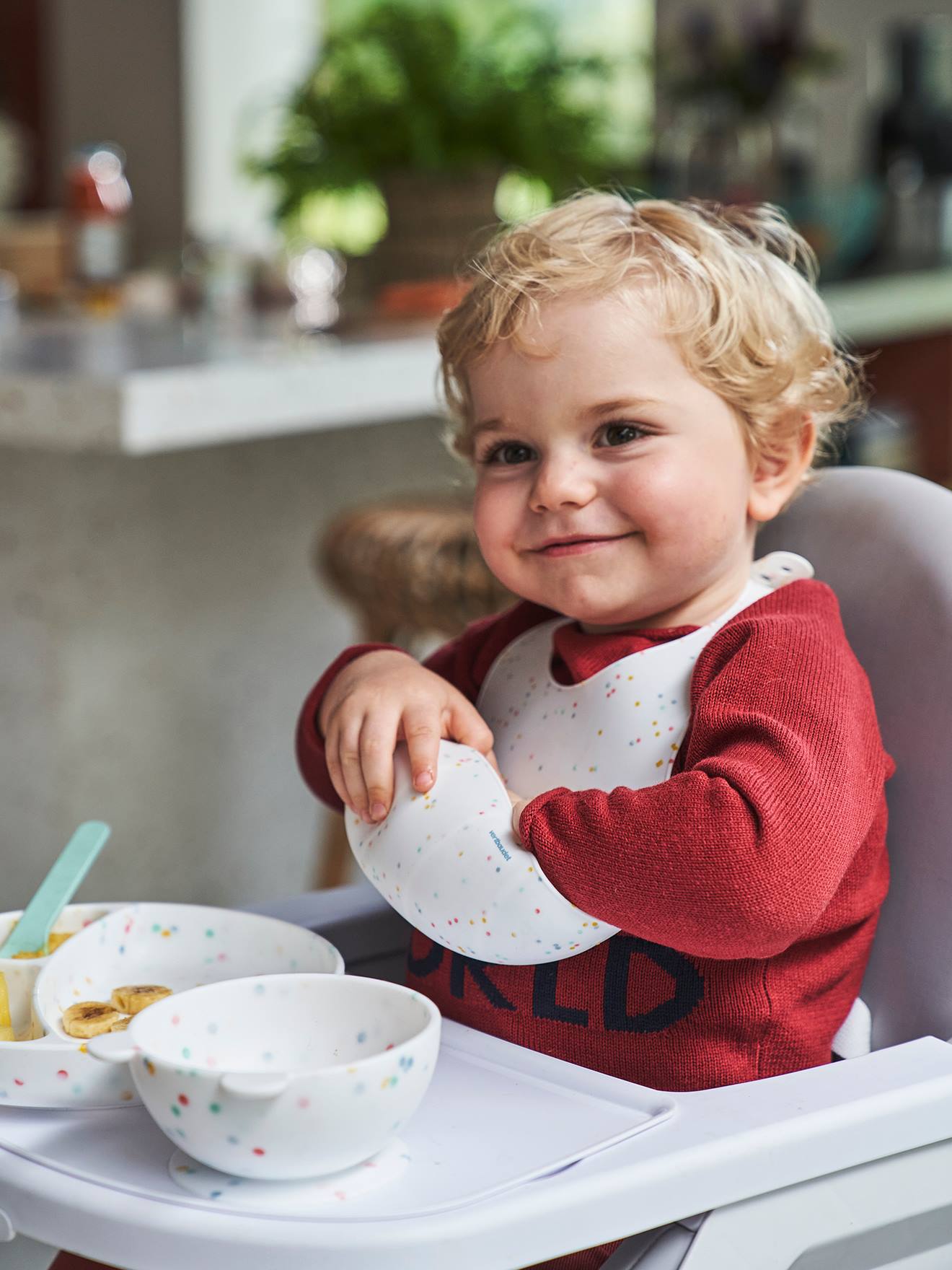 Vertbaudet Baby Lätzchen mit Auffangschale, Silikon - weiß mehrfarbig getupft