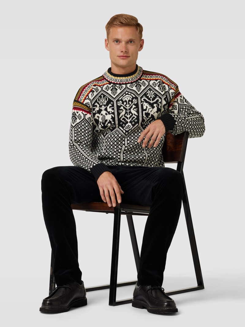 Wollpullover mit Stehkragen in schwarz
