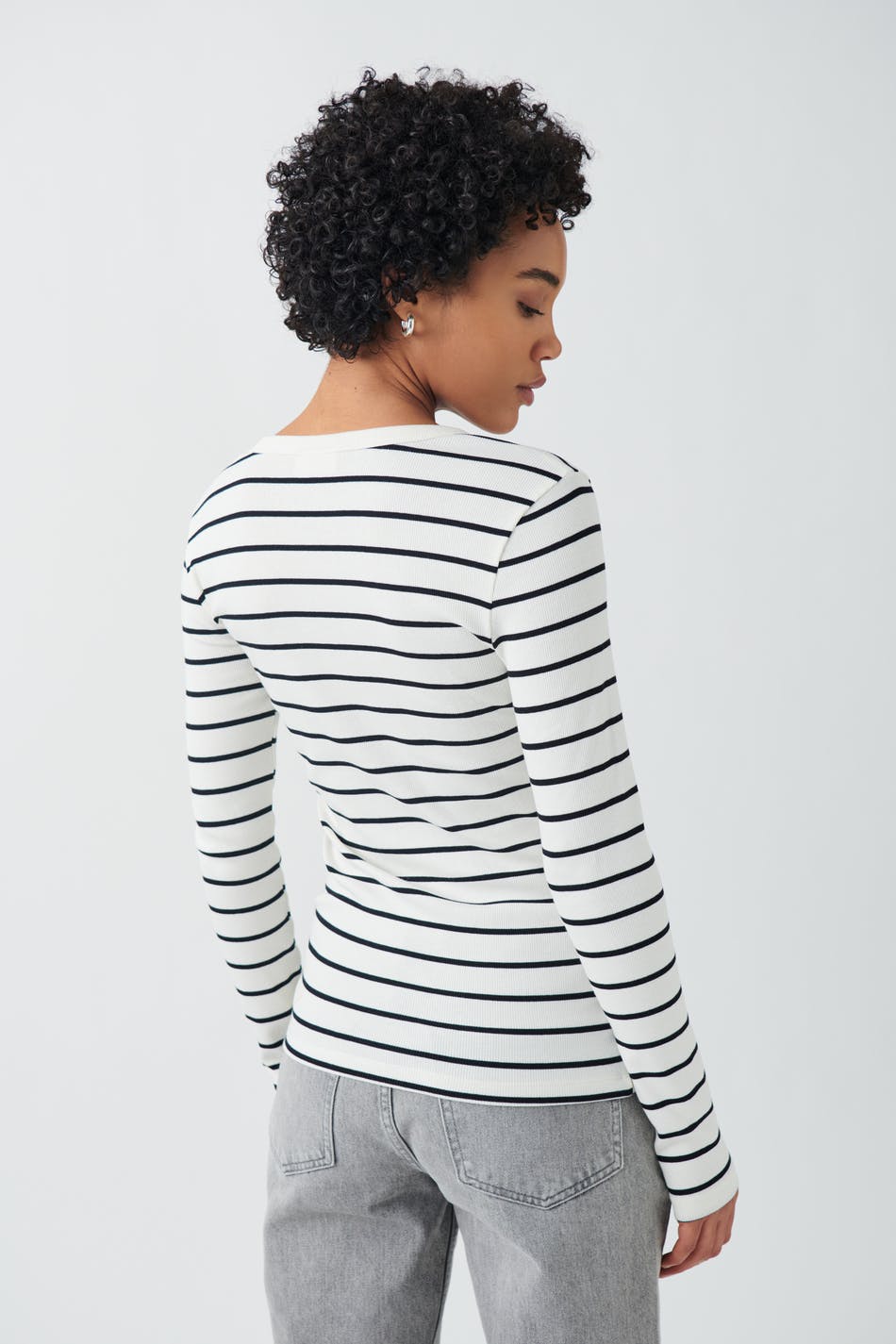 Basic long sleeve top