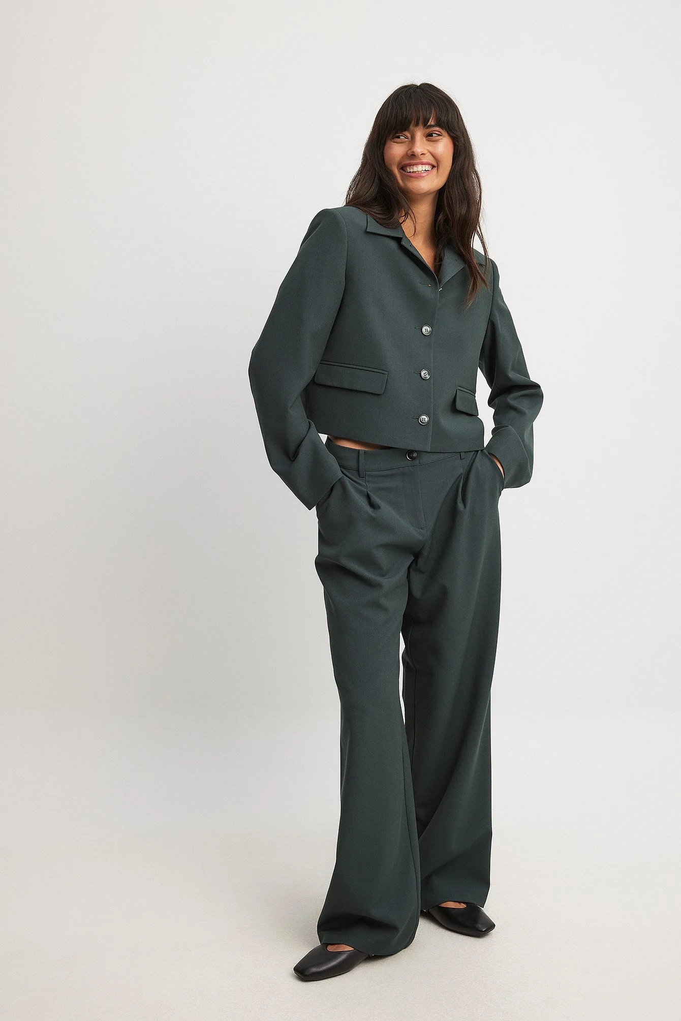 Maßgeschneiderte Hose mit niedriger Taille
