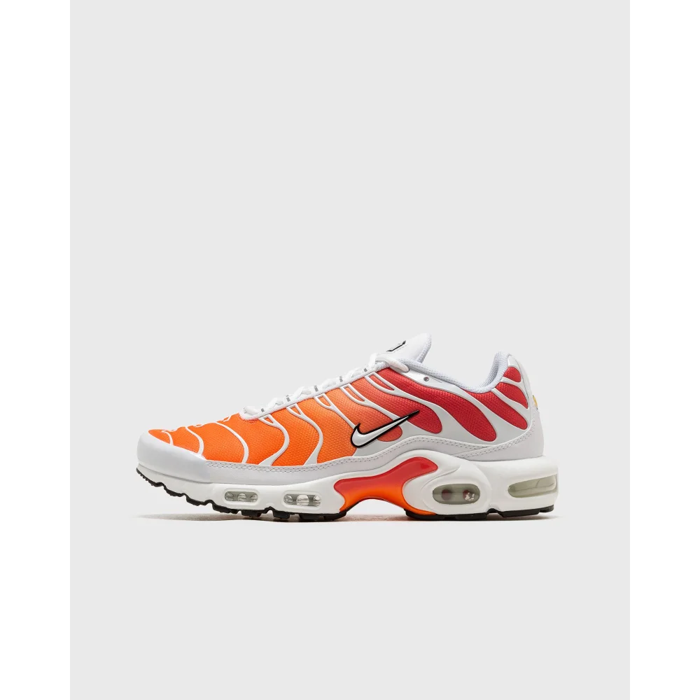 Nike Wmns Air Max Plus DZ3670-101 / weiss