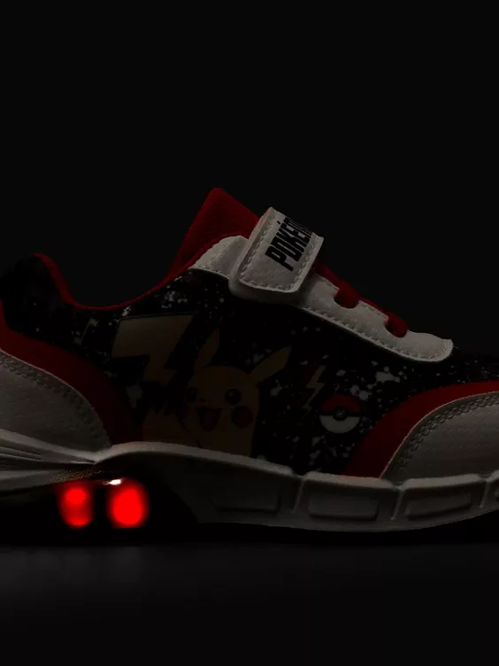 Pokémon Sneaker- mit Licht