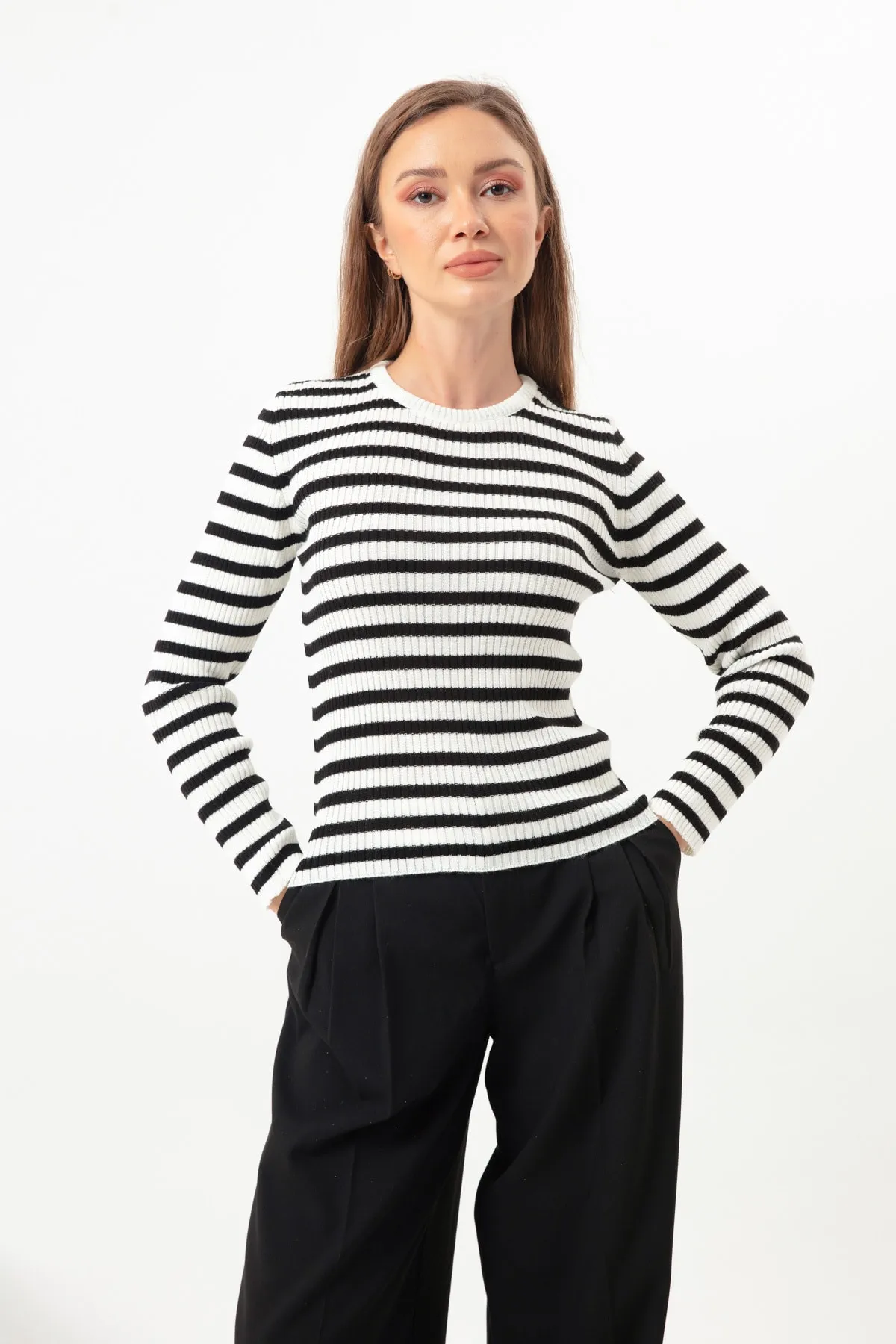 Lafaba  Weiß gestreifter, gerippter Lycra-Strickpullover für Damen