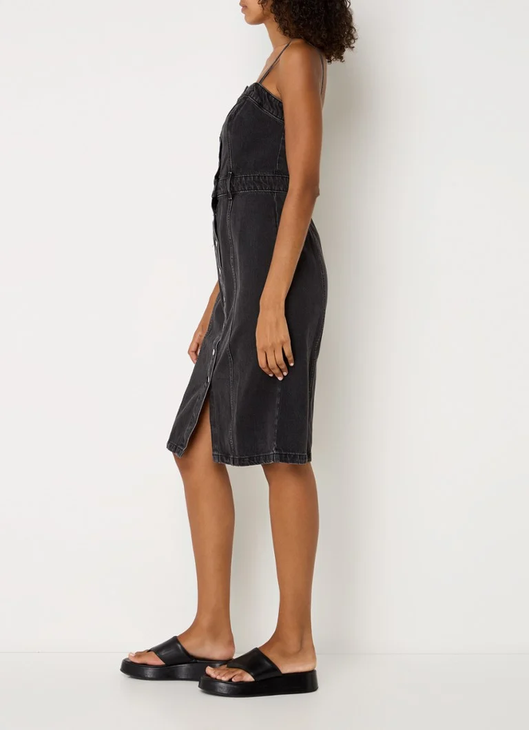 Vestido midi vaquero sin tirantes de Levi's