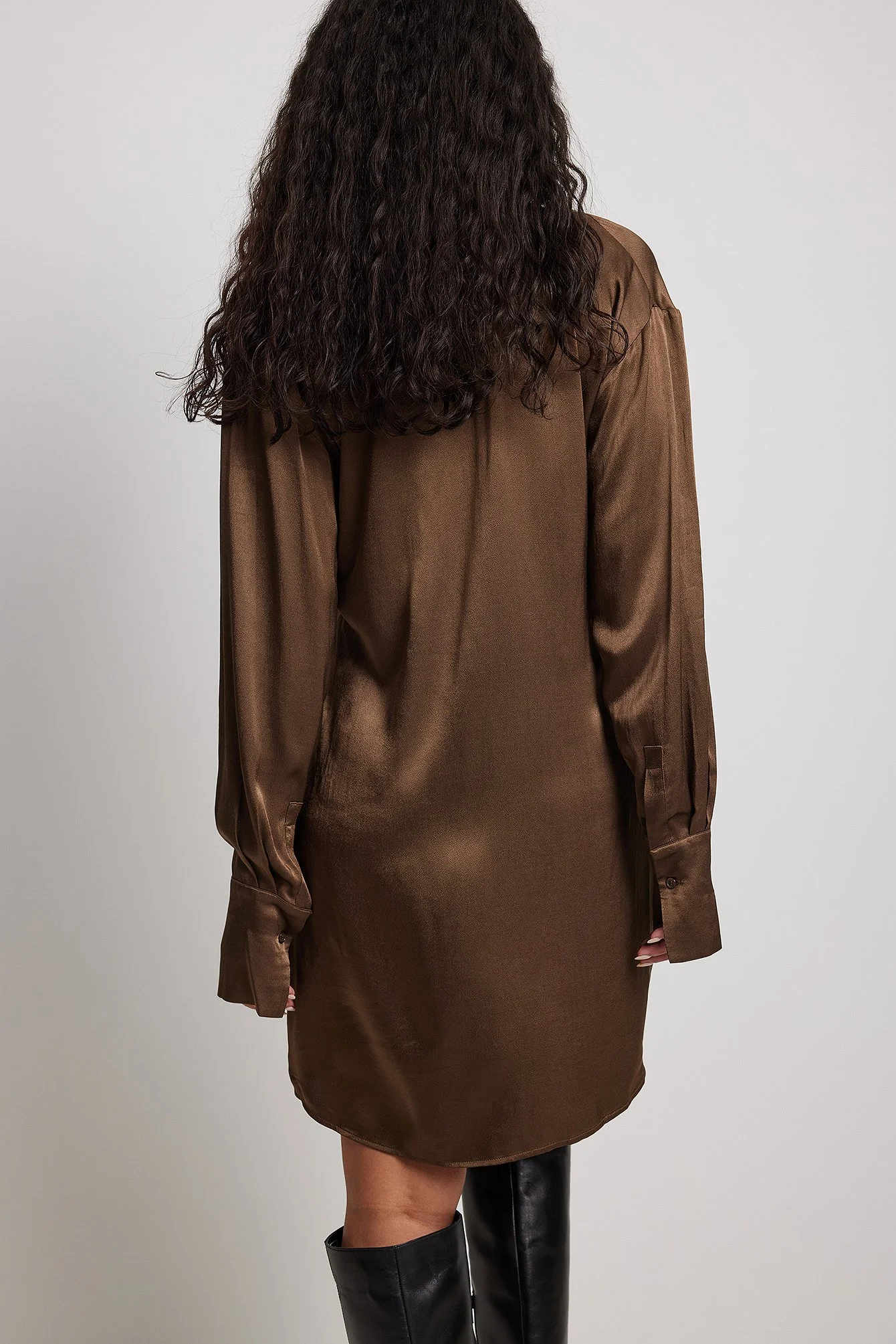 Minikleid mit gerafftem Ausschnitt