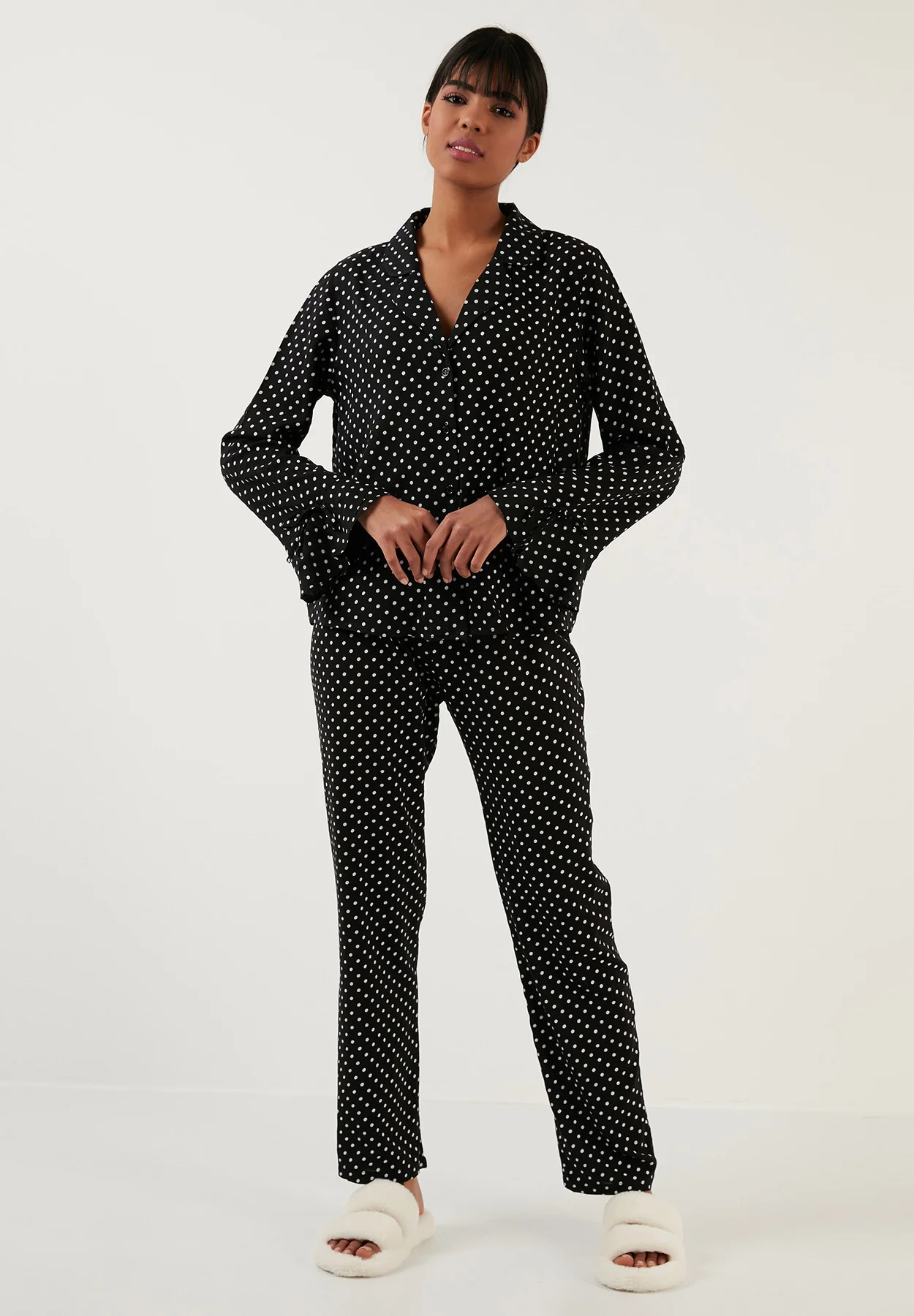 LELA REGULAR FIT - Pijama
