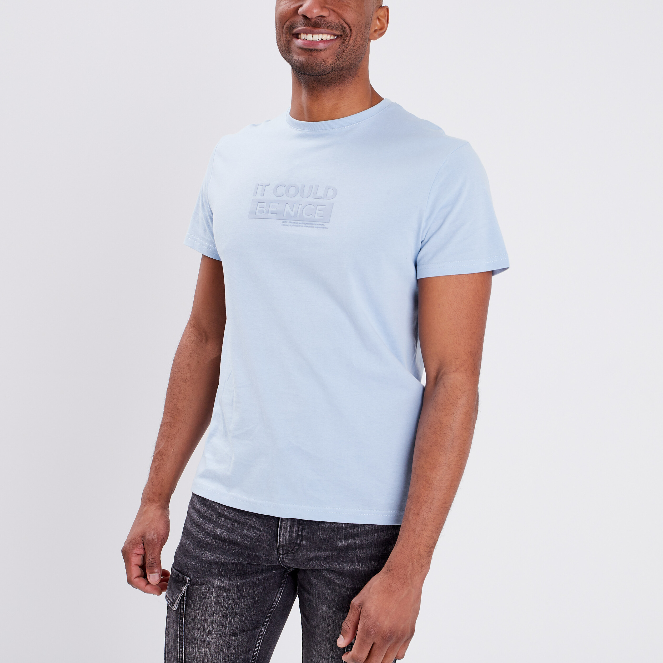 T-shirt manches courtes bleu ciel homme | La Halle