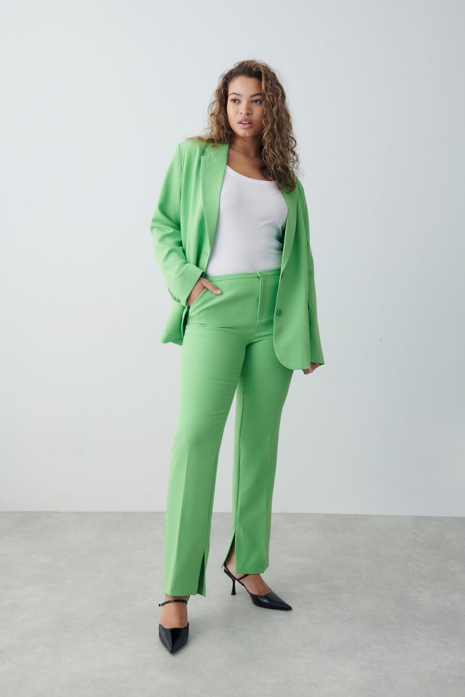 Jane mid waist trousers