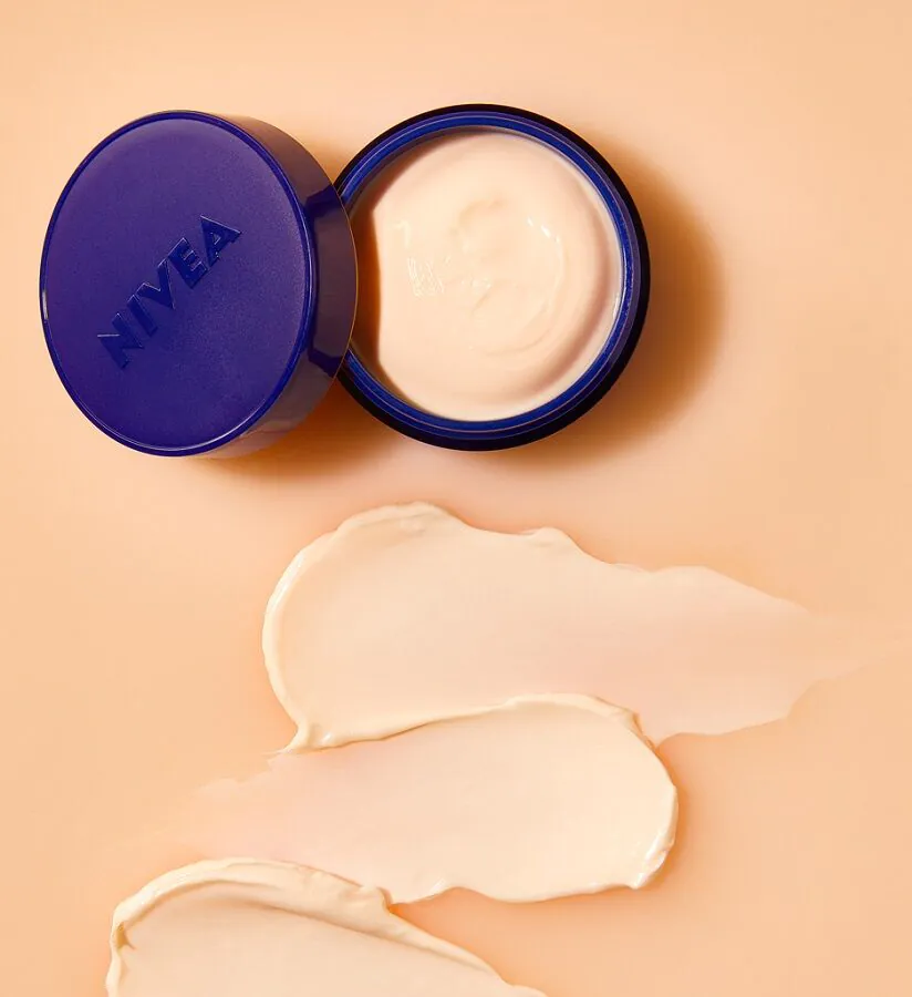 Nivea VisageQ10 PlusC noćna krema protiv bora za pomlađenu i energiziranu kožu