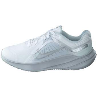 Nike Quest 5 Running in weiß