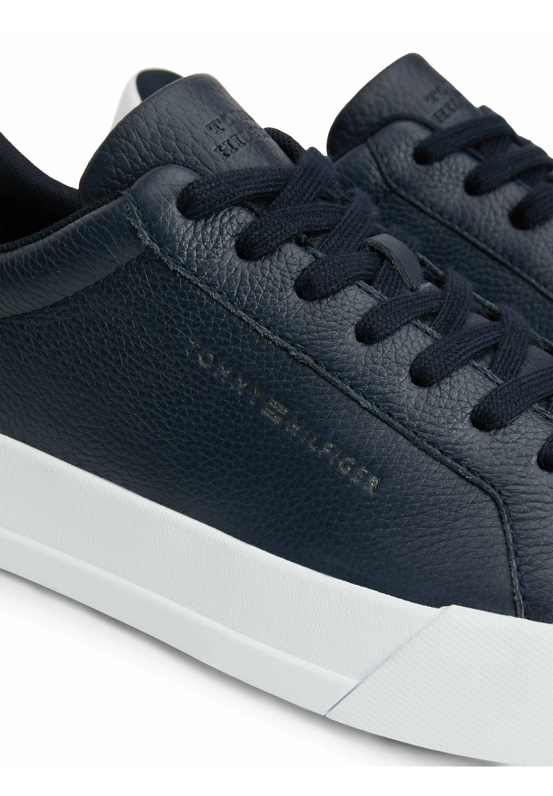 Tommy Hilfiger PEBBLE GRAIN COURT - Zapatillas bajas