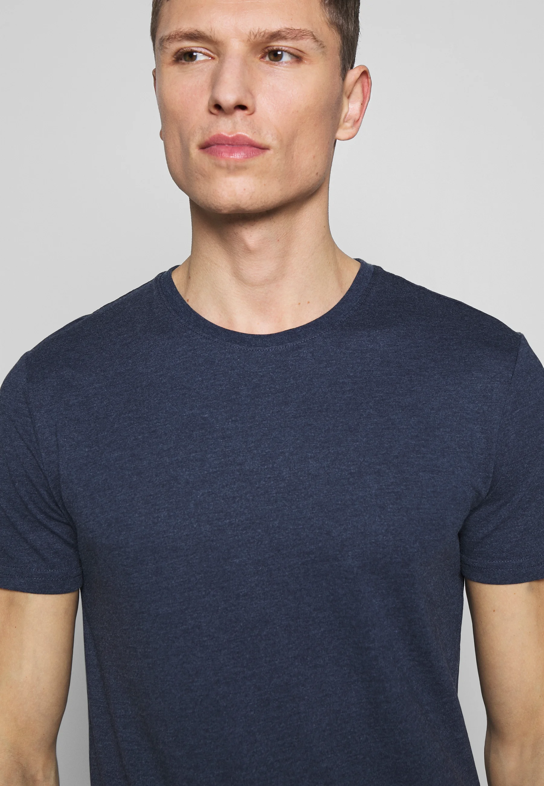 Pier One 5 PACK - Camiseta básica