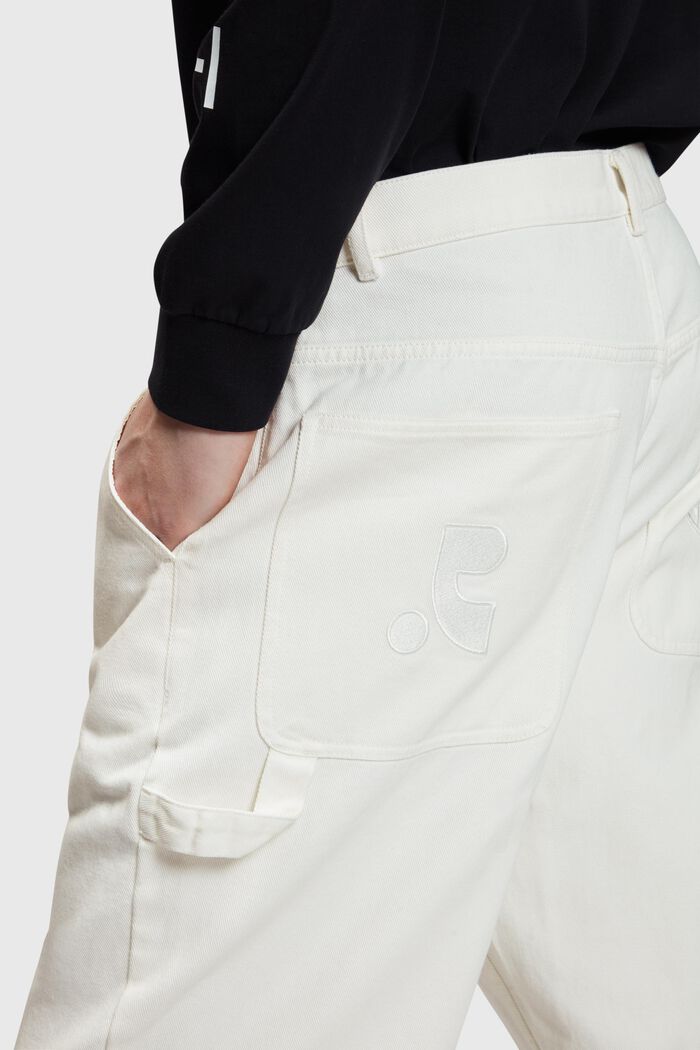 Pants woven
