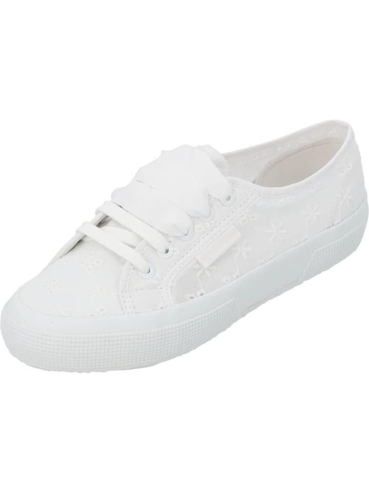 Superga Schnürschuhe in total white günstig kaufen