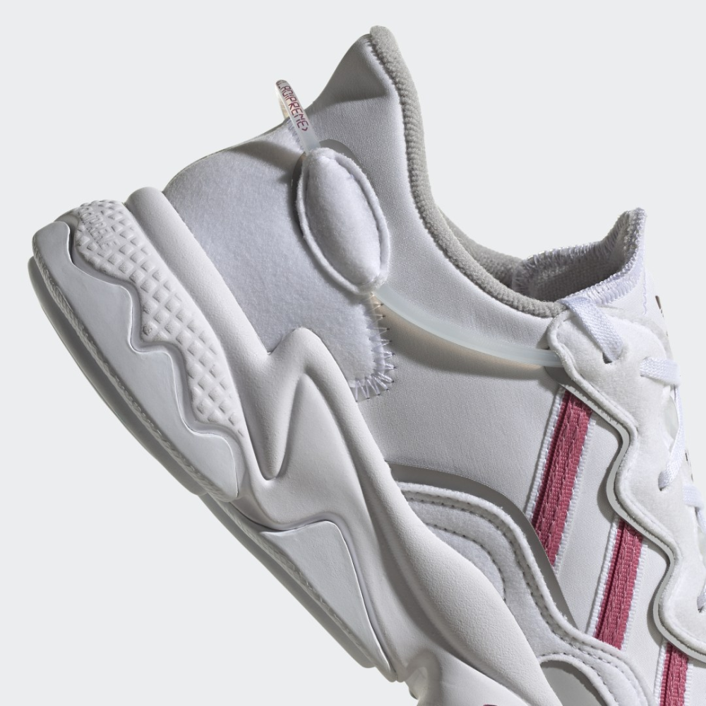 adidas Ozweego H04260 / weiss
