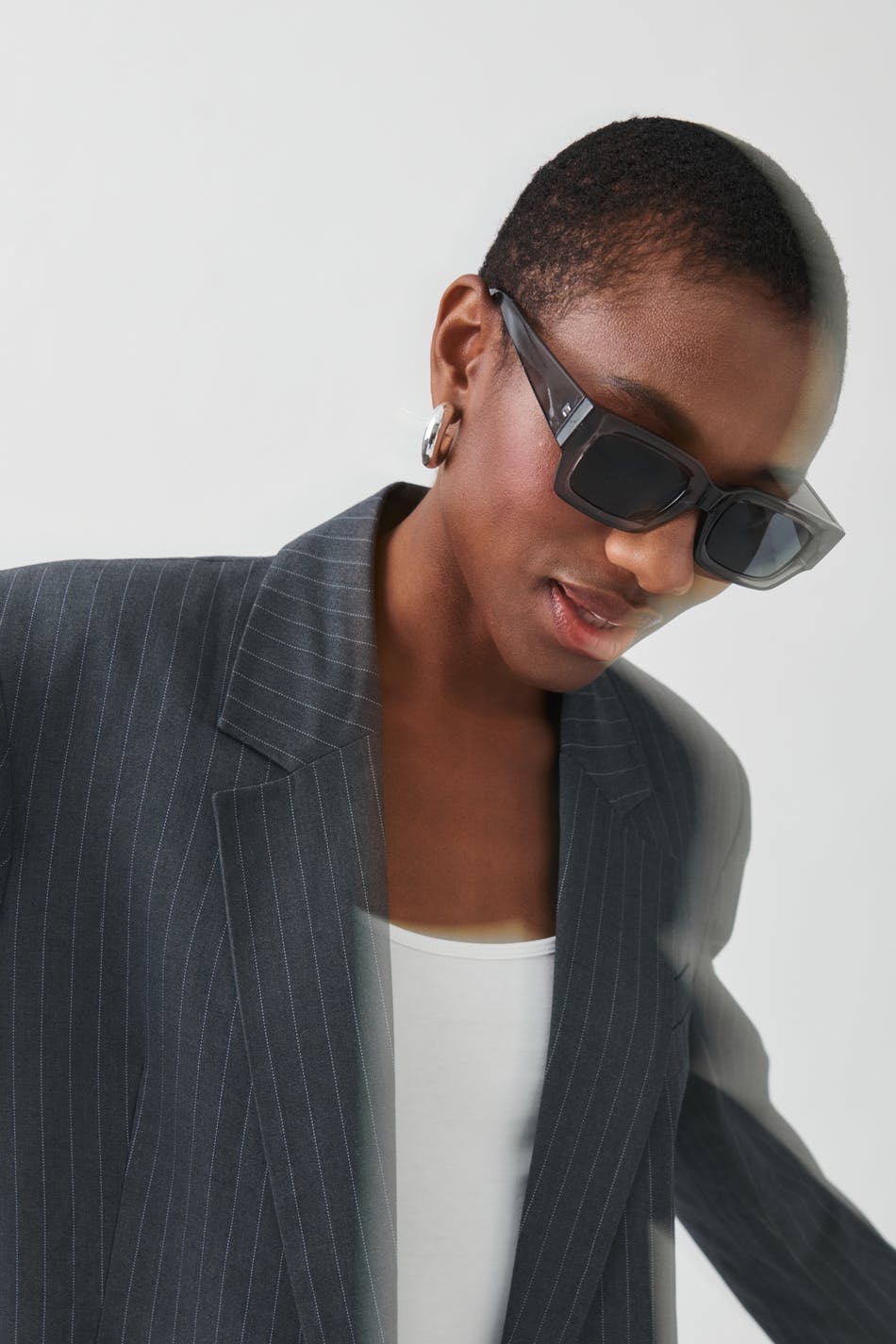 Slim classic sunglasses