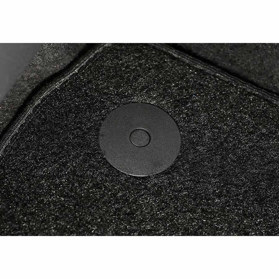 Norauto Passform Autoteppich im 4-teiligen Komplettset, Auto Textil Fußmatten für VW Touran II ab Baujahr 2010, schwarz - ATU