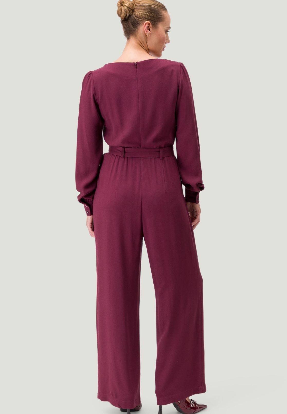 Jumpsuit mit Stoffgürtel