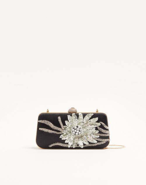 Valentino Garavani Carry Secrets Satin Minaudiere med Blomsterbroderi