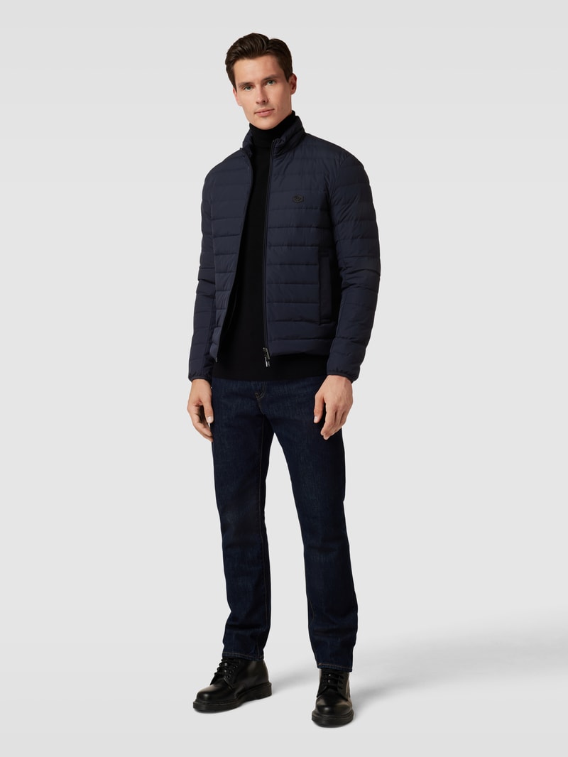 Daunenjacke mit Stehkragen in marineblau