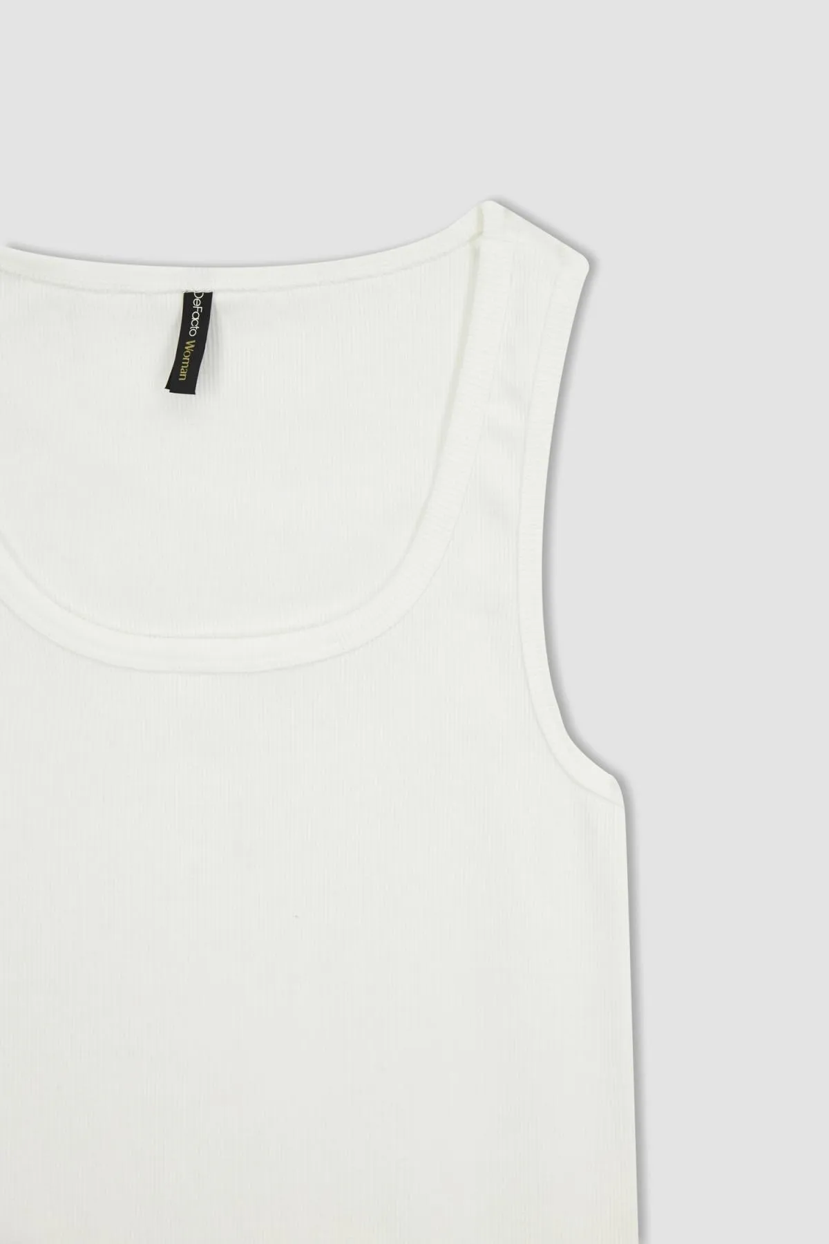 DeFacto  Slim Fit Rundhals-Ripp-Unterhemd für Sportler