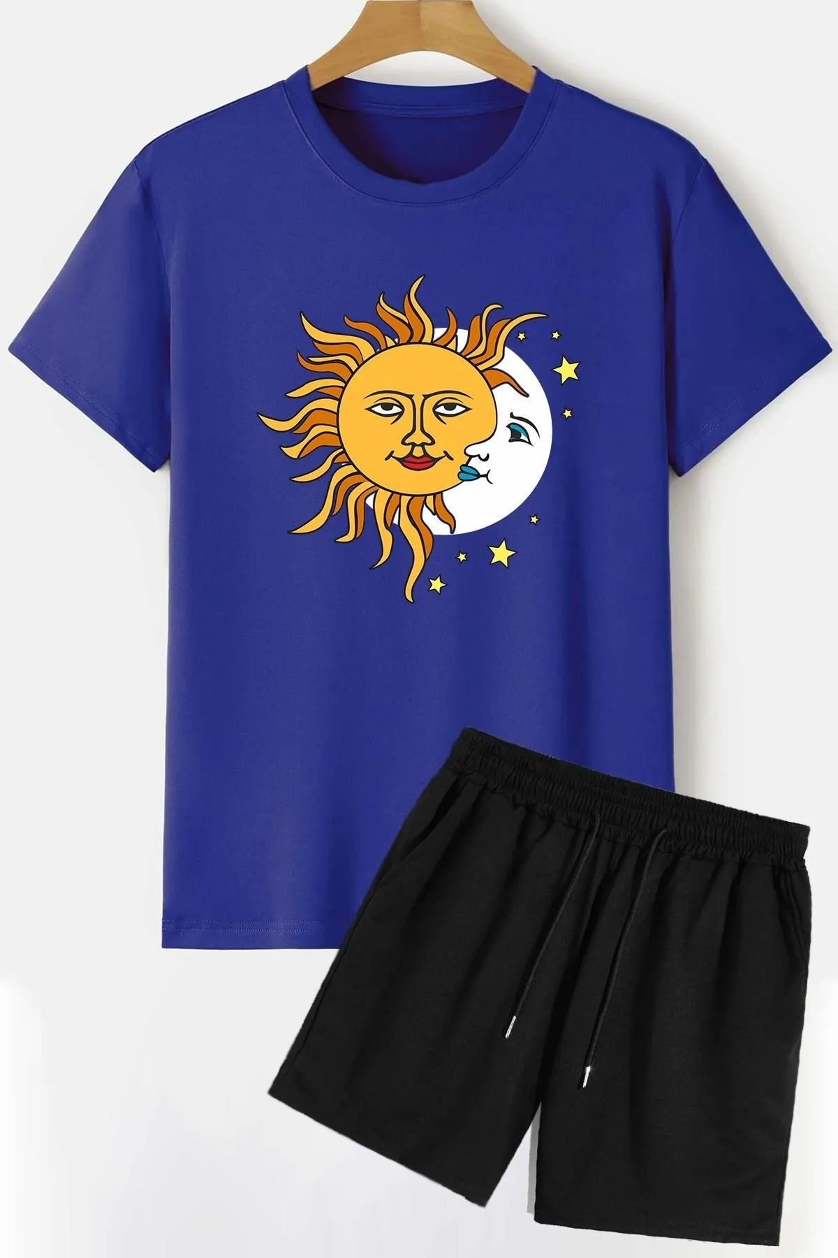 trendypassion  Shorts-T-Shirt-Trainingsanzug-Set mit Universum-Thema